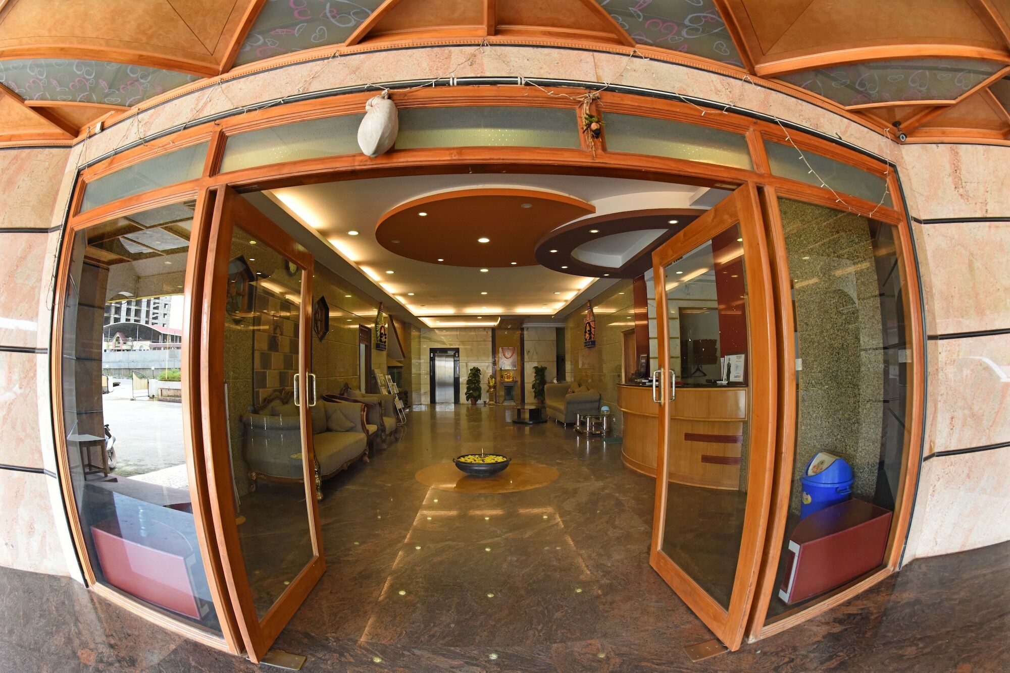 Hotel Sharada International Udupi Extérieur photo